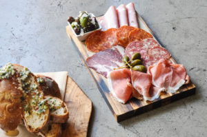 restaurants and catering services near university of texas