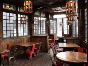 best pubs and restaurants in chattanooga tn