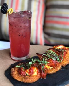 restaurants and bars in sarasota fl