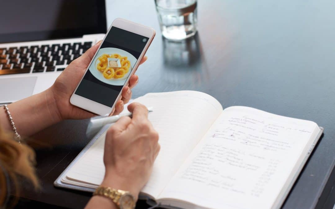6 Reasons to Use a Food Delivery Service